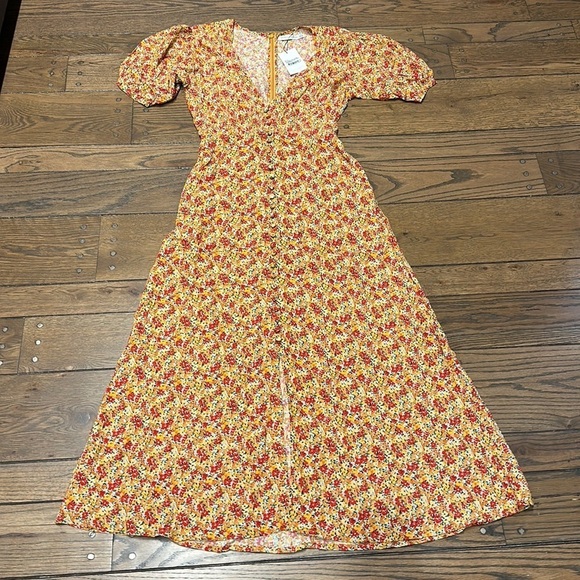 Faithfull the Brand Bellavista Ditsy Floral Midi Dress - Picture 1 of 6